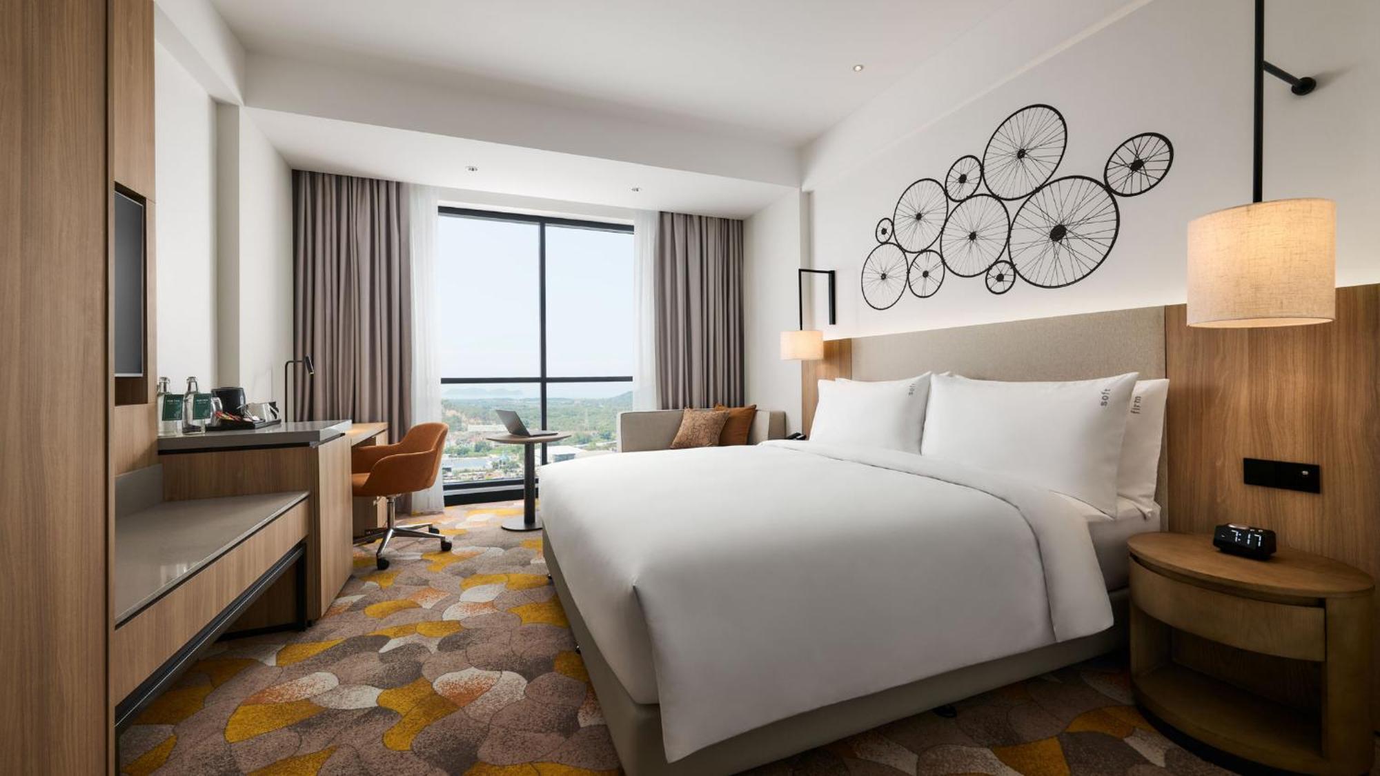 Holiday Inn & Suites Penang Prai By Ihg 메르타잠 외부 사진